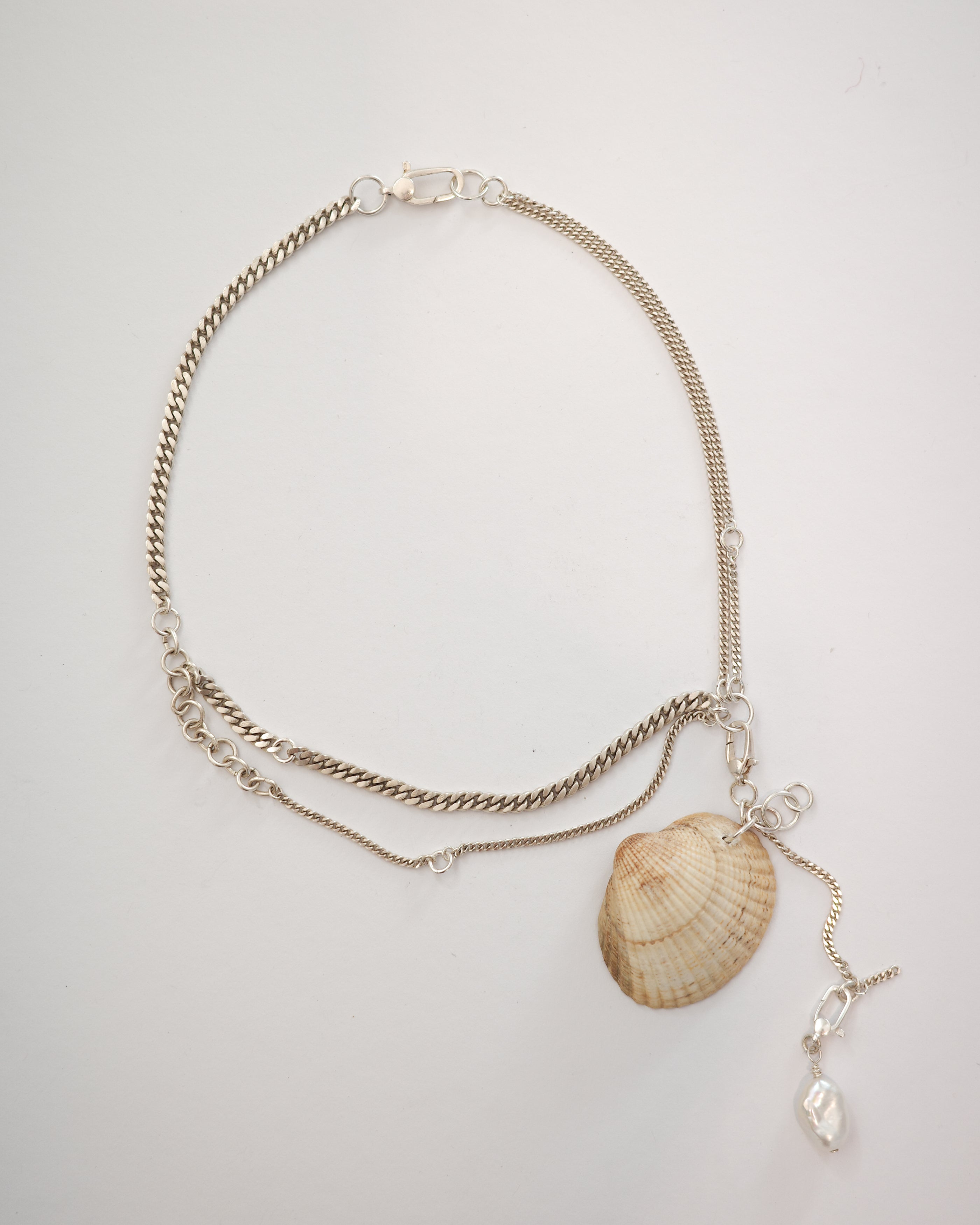 one-off shell necklace 01